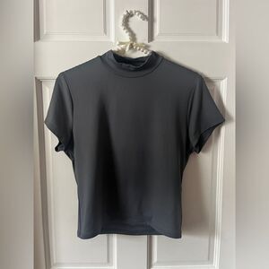 Abercrombie & Fitch Soft Matte Seamless Short Sleeve Cropped Mockneck Top Size M